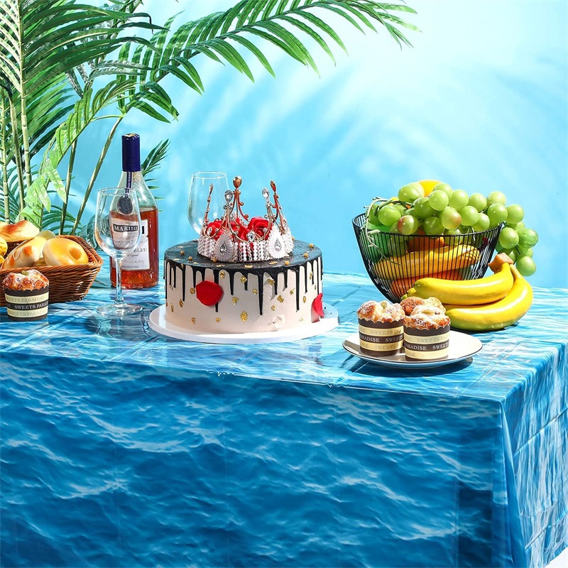 مفرش طاولة بلاستيكي أزرق بنمط  - مراجعة Pool Cover Waterproof وسعره